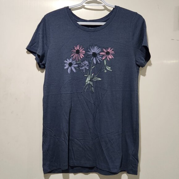 Gap women  T -Shirt , Medium, Gray in color - Picture 1 of 3